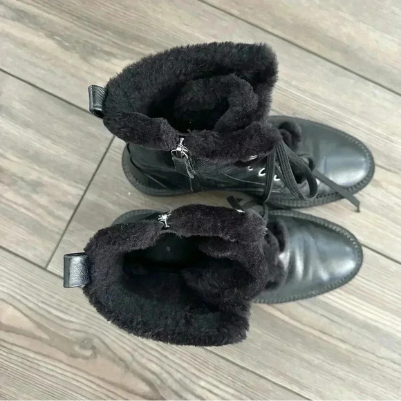 Zara Women’s Black Faux Fur Lined Grunge Style Goth Combat Ankle Boots Size 6.5 - Picture 6 of 11